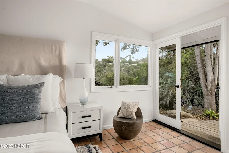 4356 Via Glorieta, Santa Barbara, CA 93110, Santa Barbara, California, United States. - Photo 24