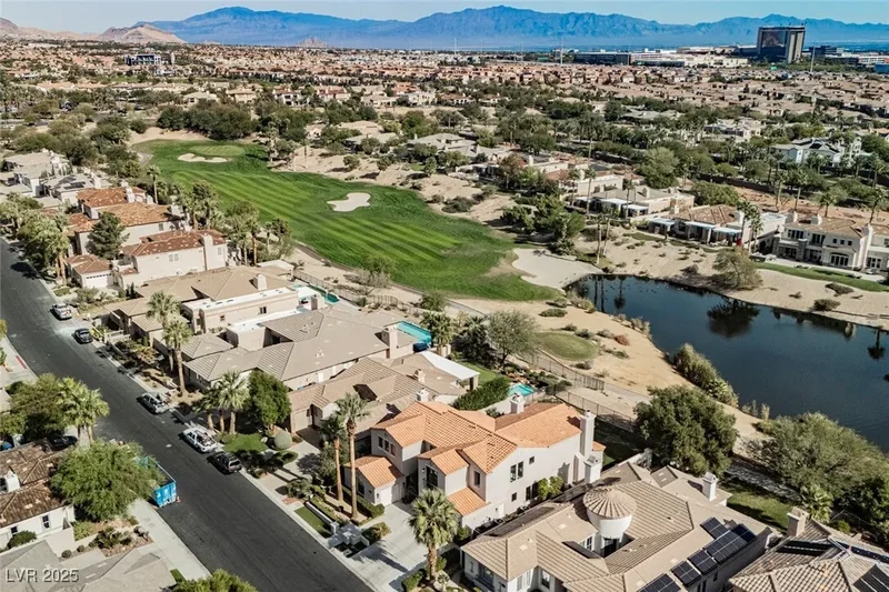 2486 Grassy Spring Place, Las Vegas, Nevada, United States. - Photo 51