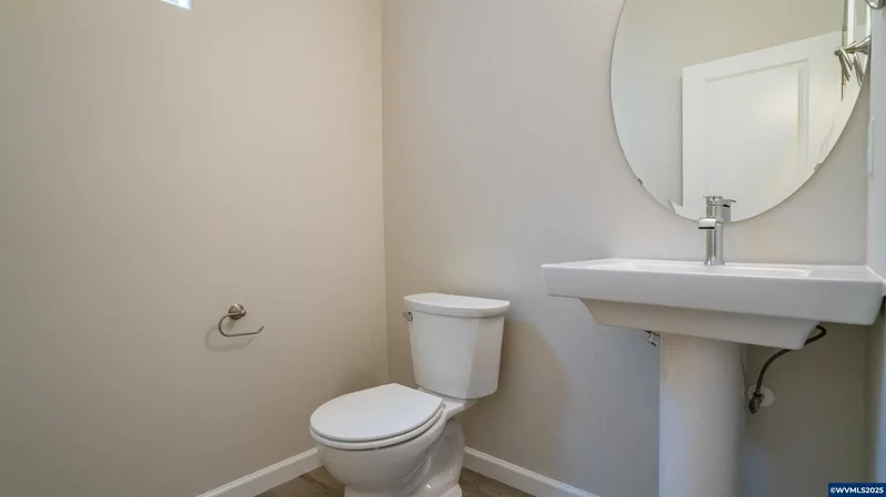 52 & 54 Sand Ridge Ct, Lebanon, Oregon, United States. - Photo 9