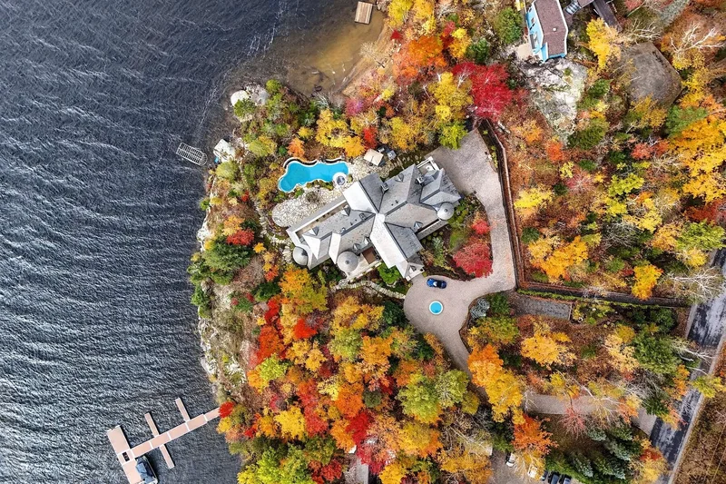Waterfront Tremblant Estate