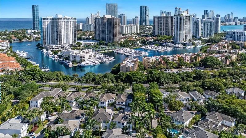 3703 NE 199th St, Aventura, Florida, United States. - Photo 44