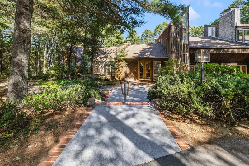 50 Green Street , Wrentham, MA 02093, Wrentham, Massachusetts, United States. - Photo 17