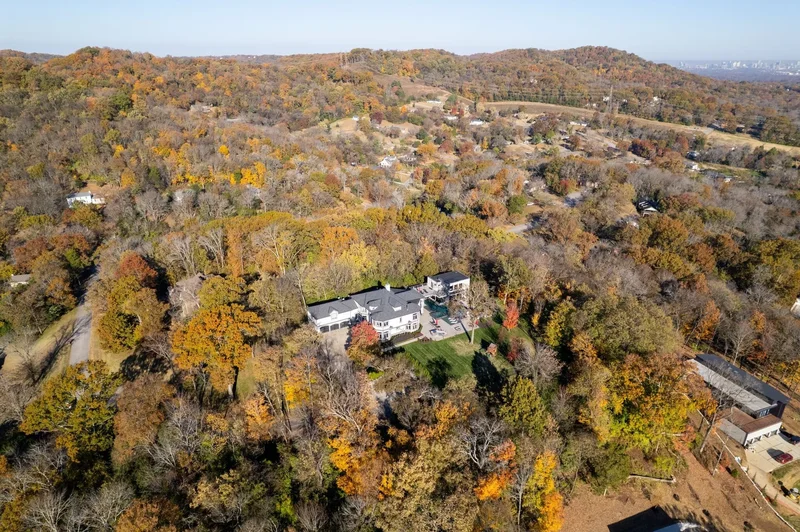 813 Deercrossing, Nashville, Tennessee, United States. - Photo 90