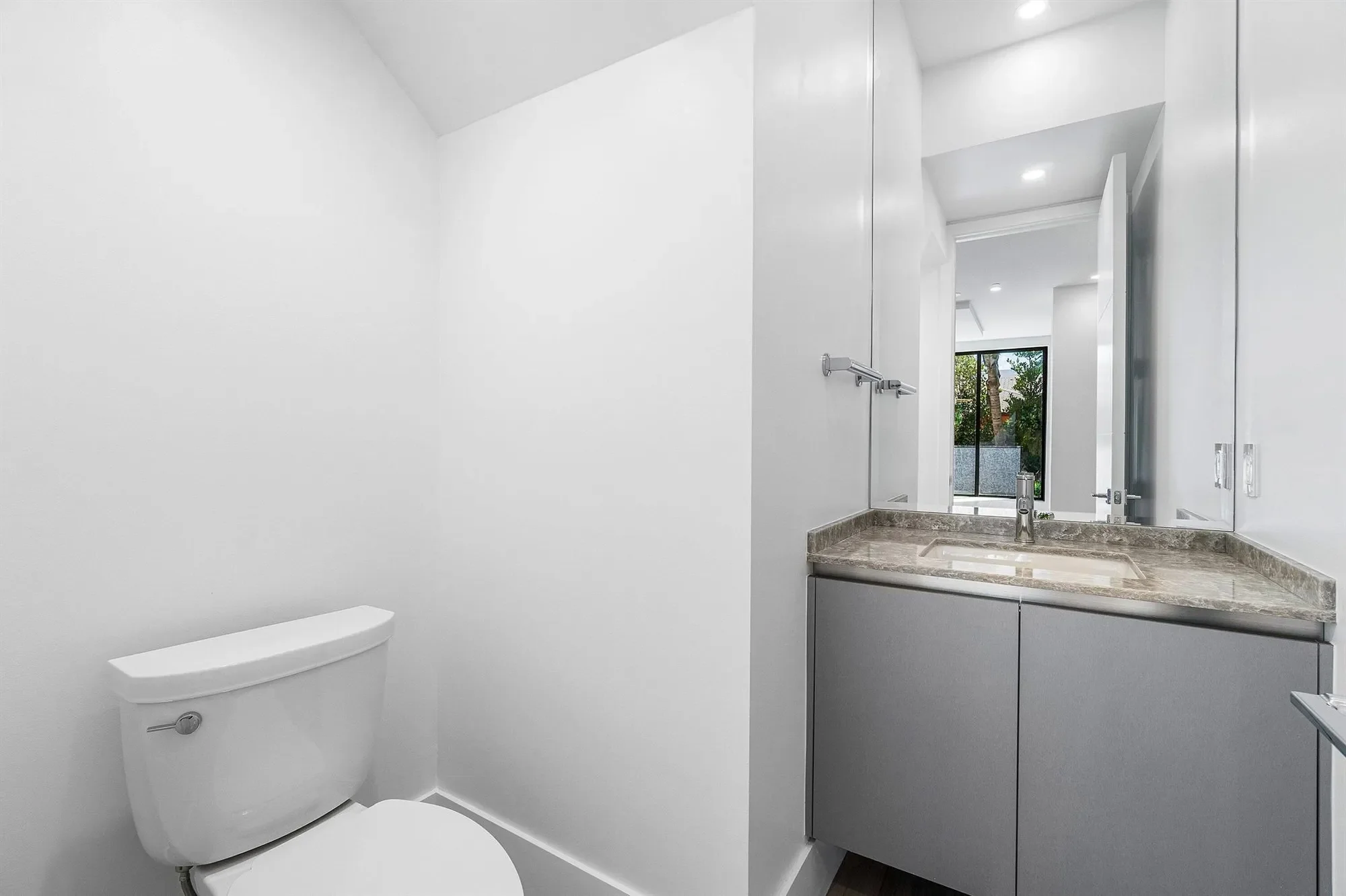 408 SE 2nd Street, Delray Beach, Florida, United States. - Photo 29