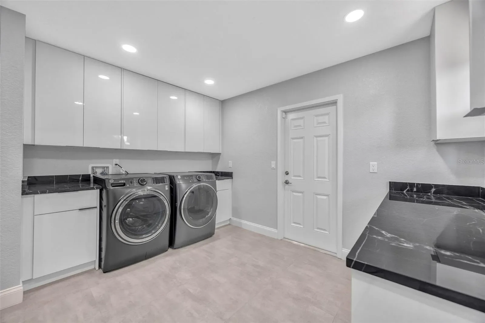 8400 35TH AVENUE N, ST PETERSBURG, FL, 33710, USA, St. Petersburg, Florida, United States. - Photo 40