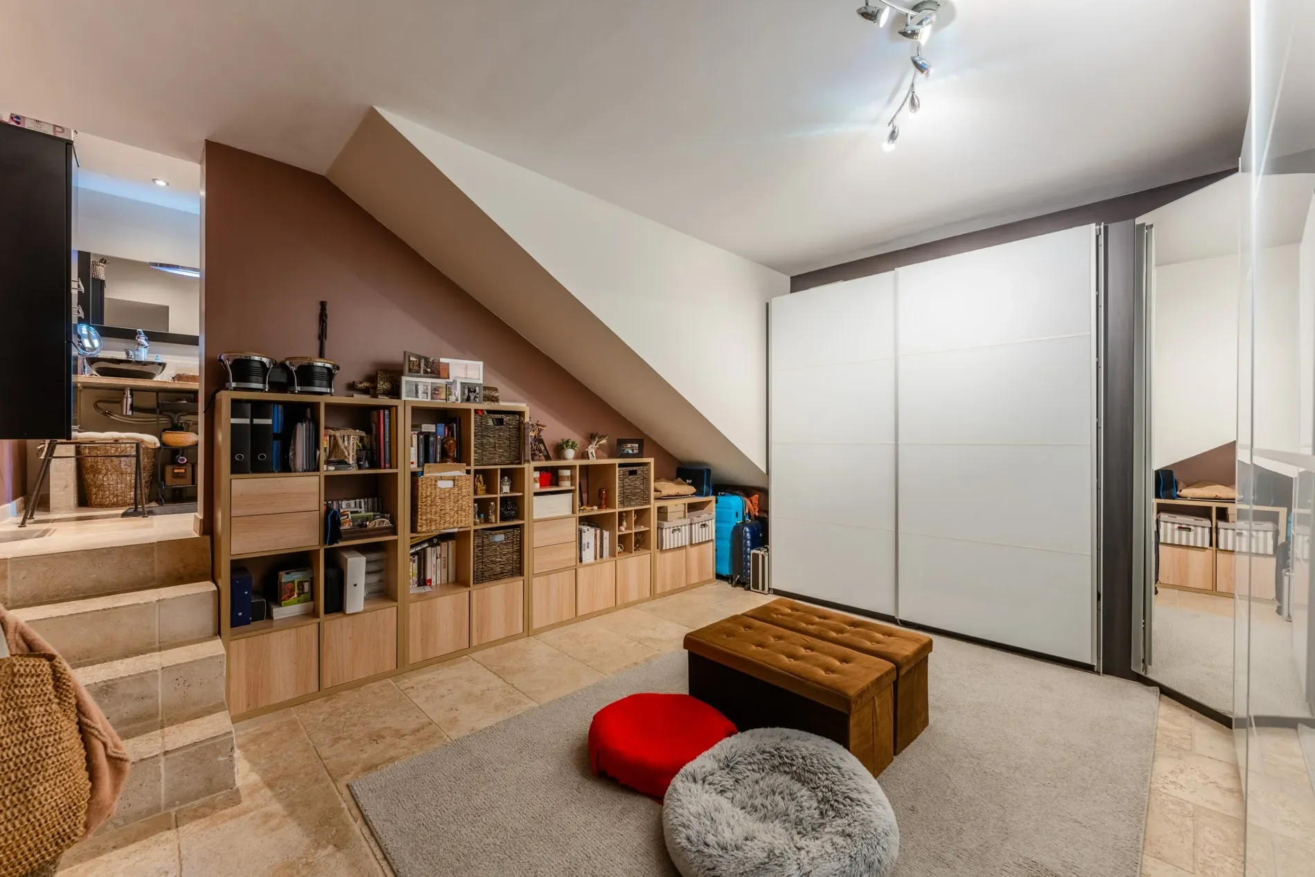 Gallery photo 6
