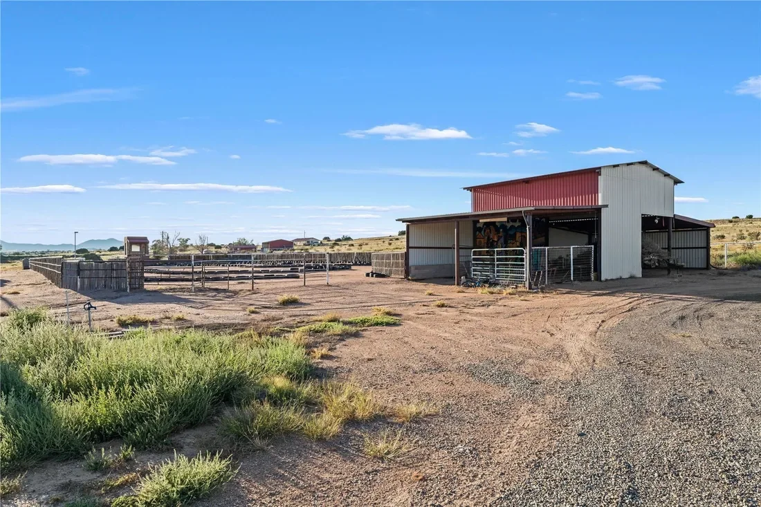 57 A Southfork A, Santa Fe, NM 87508, Santa Fe, New Mexico, United States. - Photo 3
