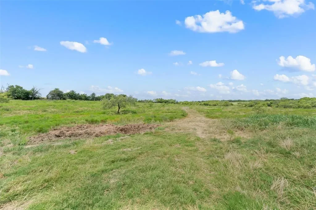 771 Hcr 2233, West, TX 76691, West, Texas, United States. - Photo 3
