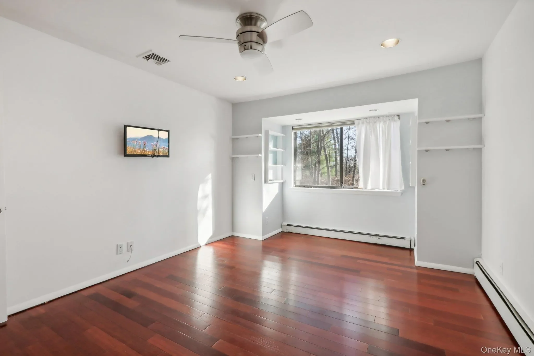 74 Pheasant Run, Millwood, New York, United States. - Photo 17