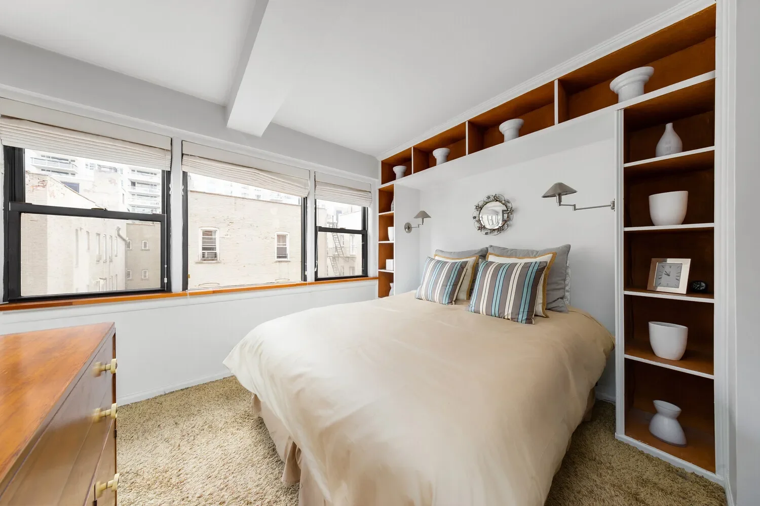 220 E 67TH ST, New York, New York, United States. - Photo 2