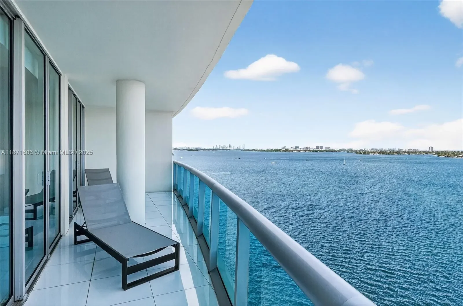 7935 East Dr 1104, Miami Beach, Florida, United States. - Photo 13