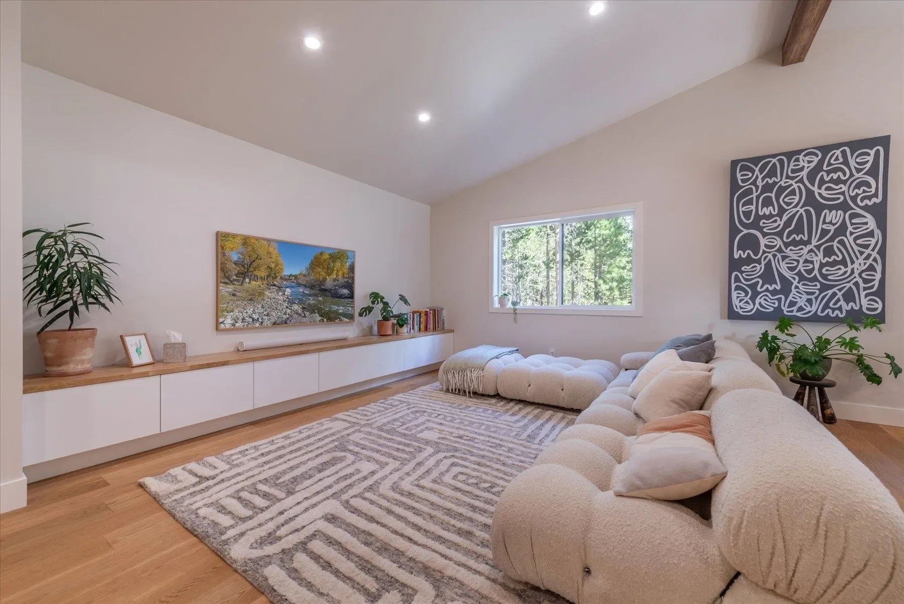 14344 Northwoods Boulevard, Truckee, California, United States. - Photo 2
