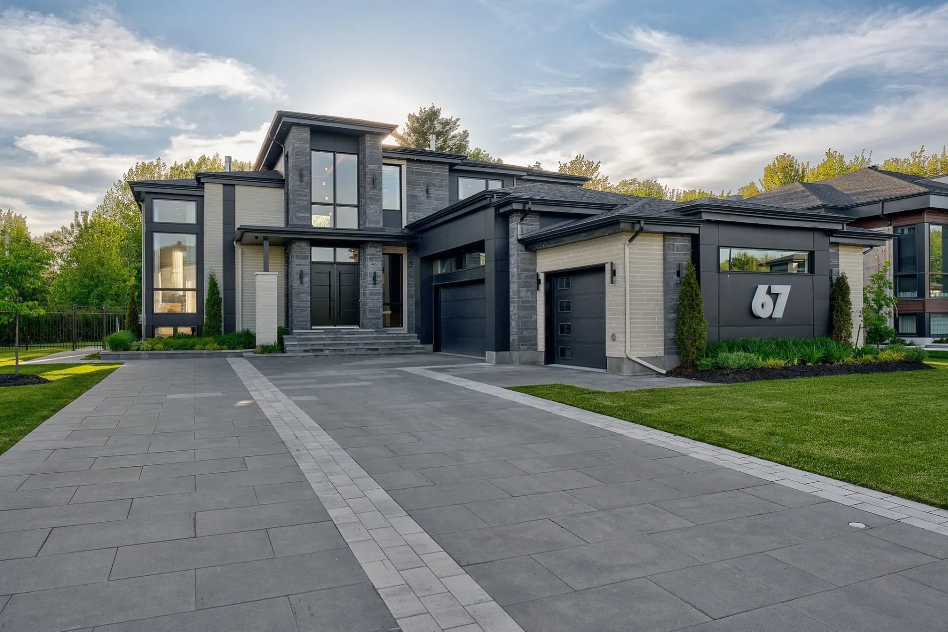 Exterior photo 10