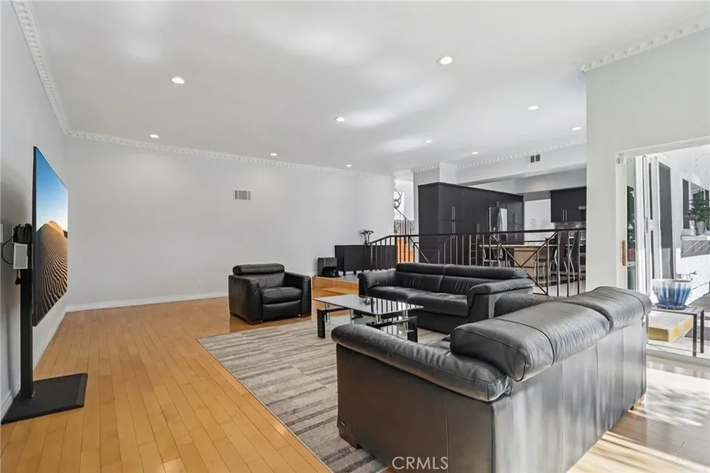 12426 Henzie Place, Granada Hills, CA, 91344, USA, Los Angeles, California, United States. - Photo 40