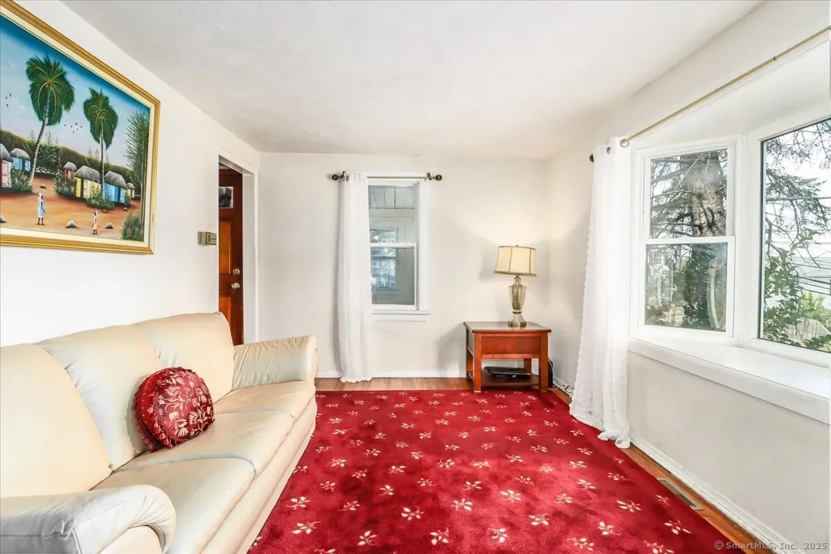 Gallery photo 10