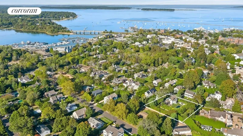 11 Howard Street, Sag Harbor, NY 11963, Sag Harbor, New York, United States. - Photo 13