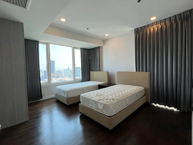 39 Soi Sukhumvit 24, Khwaeng Khlong Tan, Khet Khlong Toei, Krung Thep Maha Nakhon 10110, Thailand, Bangkok, Krung Thep Maha Nakhon, Thailand. - Photo 6