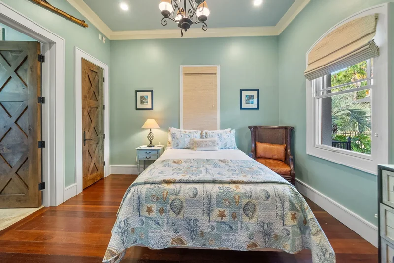 Miramar Beach, Florida, United States. - Photo 26