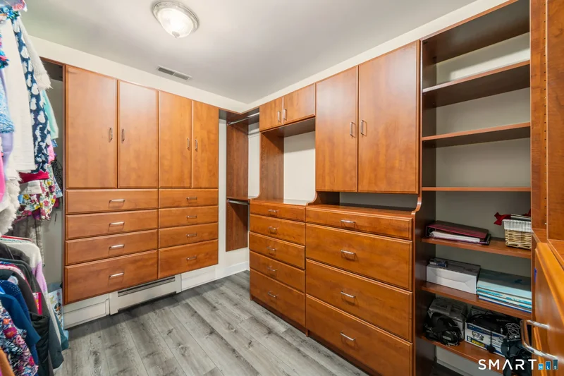 144 Fox Run Drive, Southbury, Connecticut, United States. - Photo 18