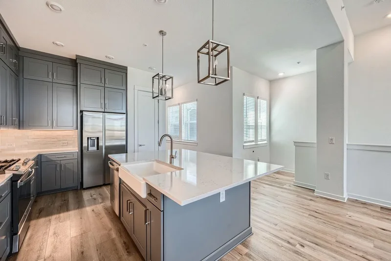 3213 Zach Scott ST, Austin, Texas, United States. - Photo 20