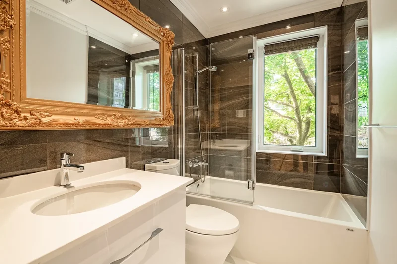 5546 5548 Av. Isabella, Montréal, Quebec, Canada. - Photo 41
