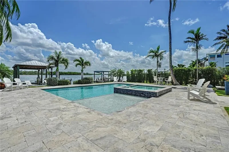 4031 Bayside RD, Fort Myers Beach, Florida, United States. - Photo 33