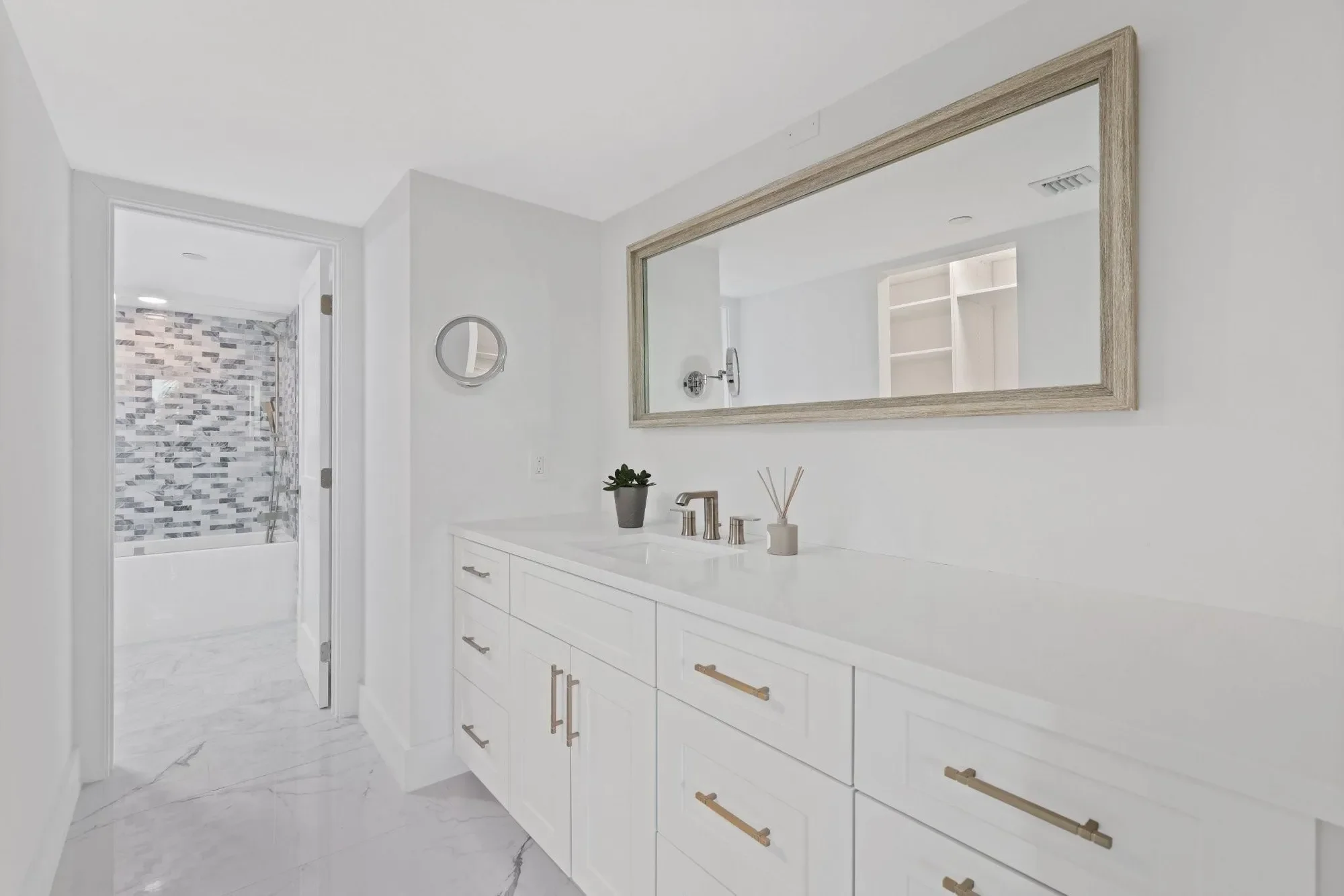 19670 Beach Rd 314, Tequesta, Florida, United States. - Photo 10