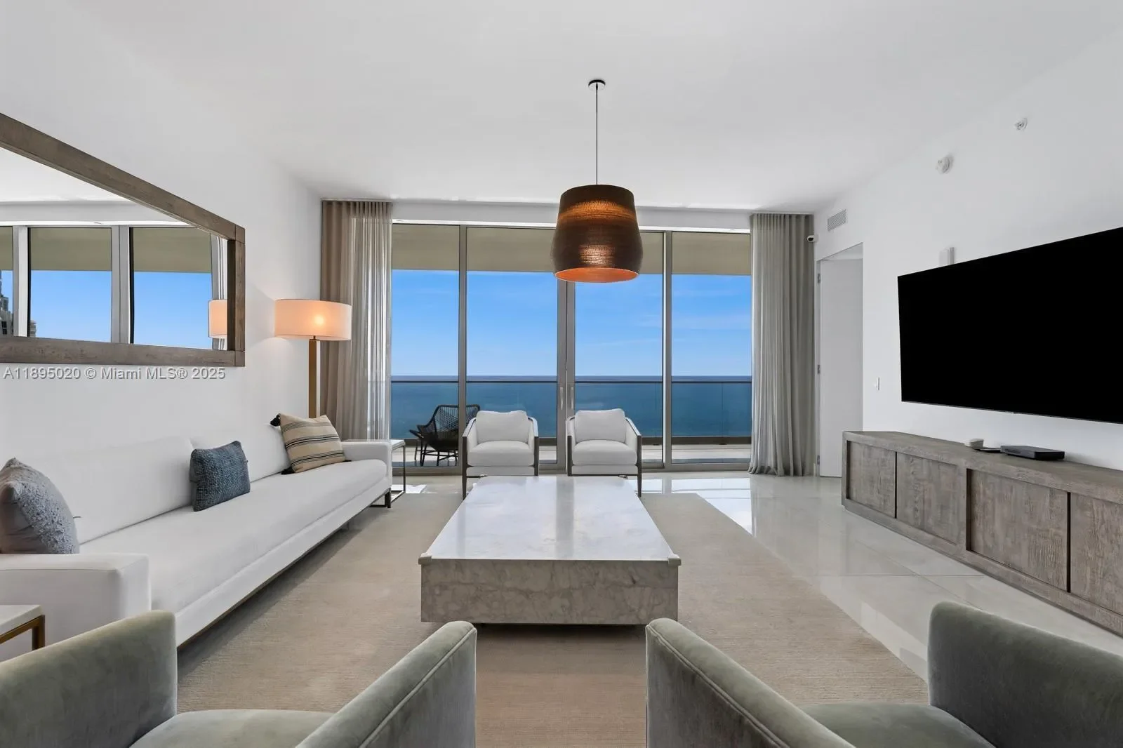 18975 Collins Ave 2101, Golden Beach, Florida, United States. - Photo 2