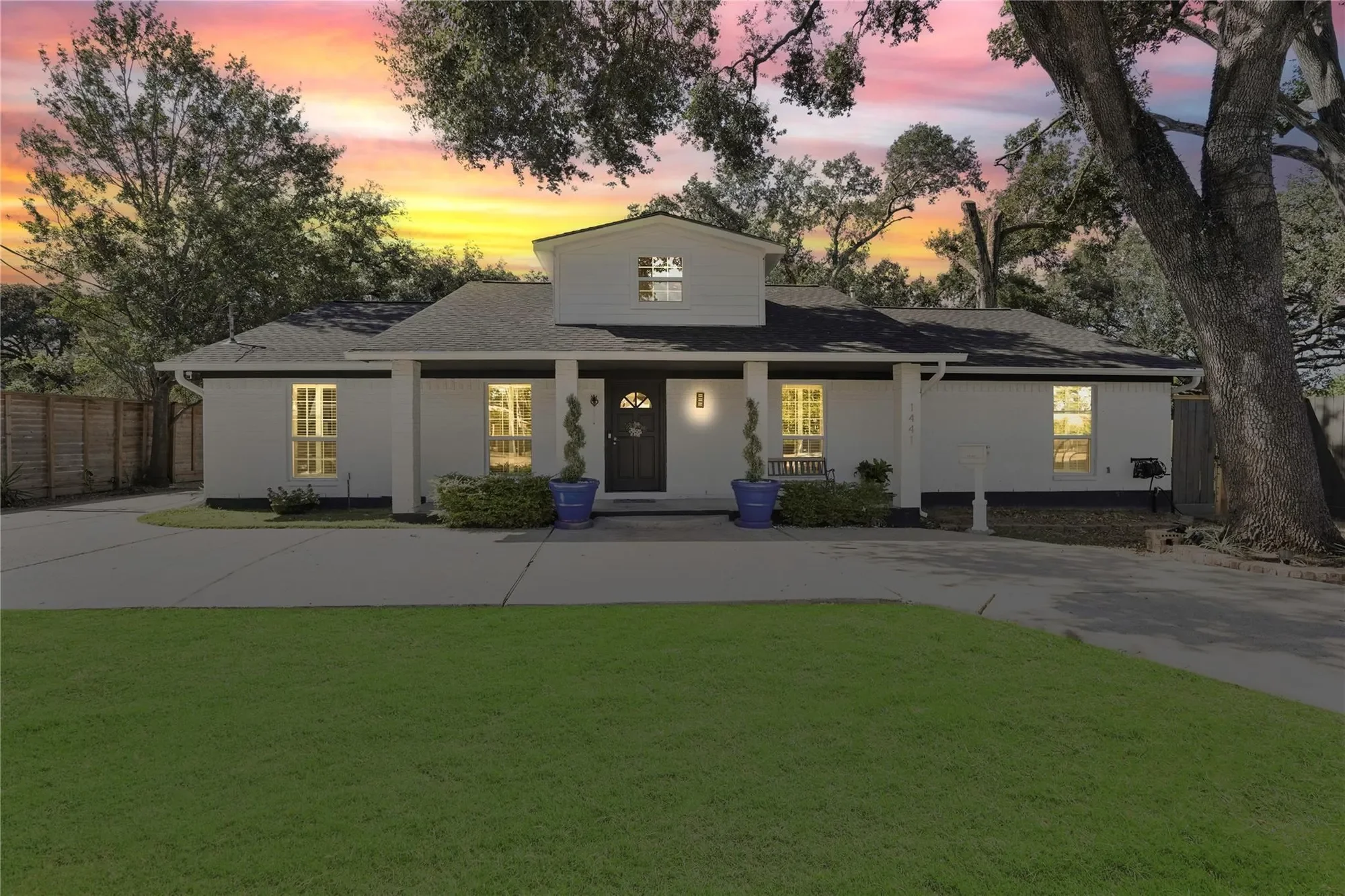 1441 Bingle Road, Houston, Texas, United States. - Photo 39