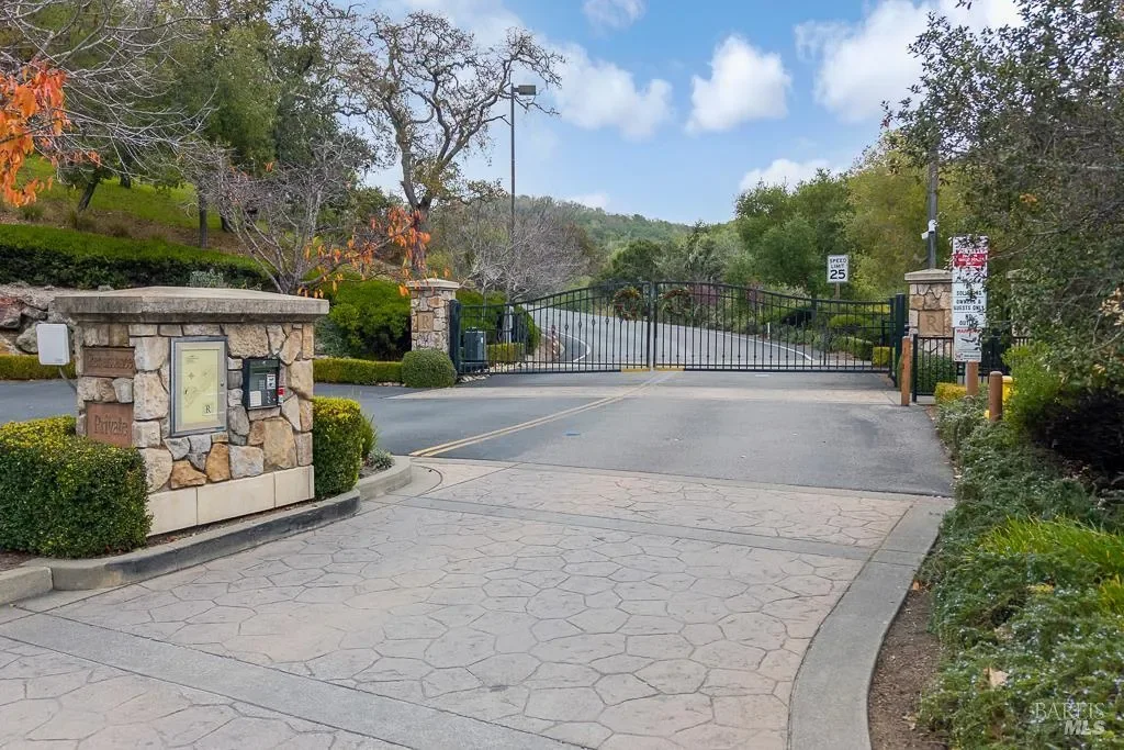 115 Stonetree Lane, Novato, CA, 94945, USA, Novato, California, United States. - Photo 47