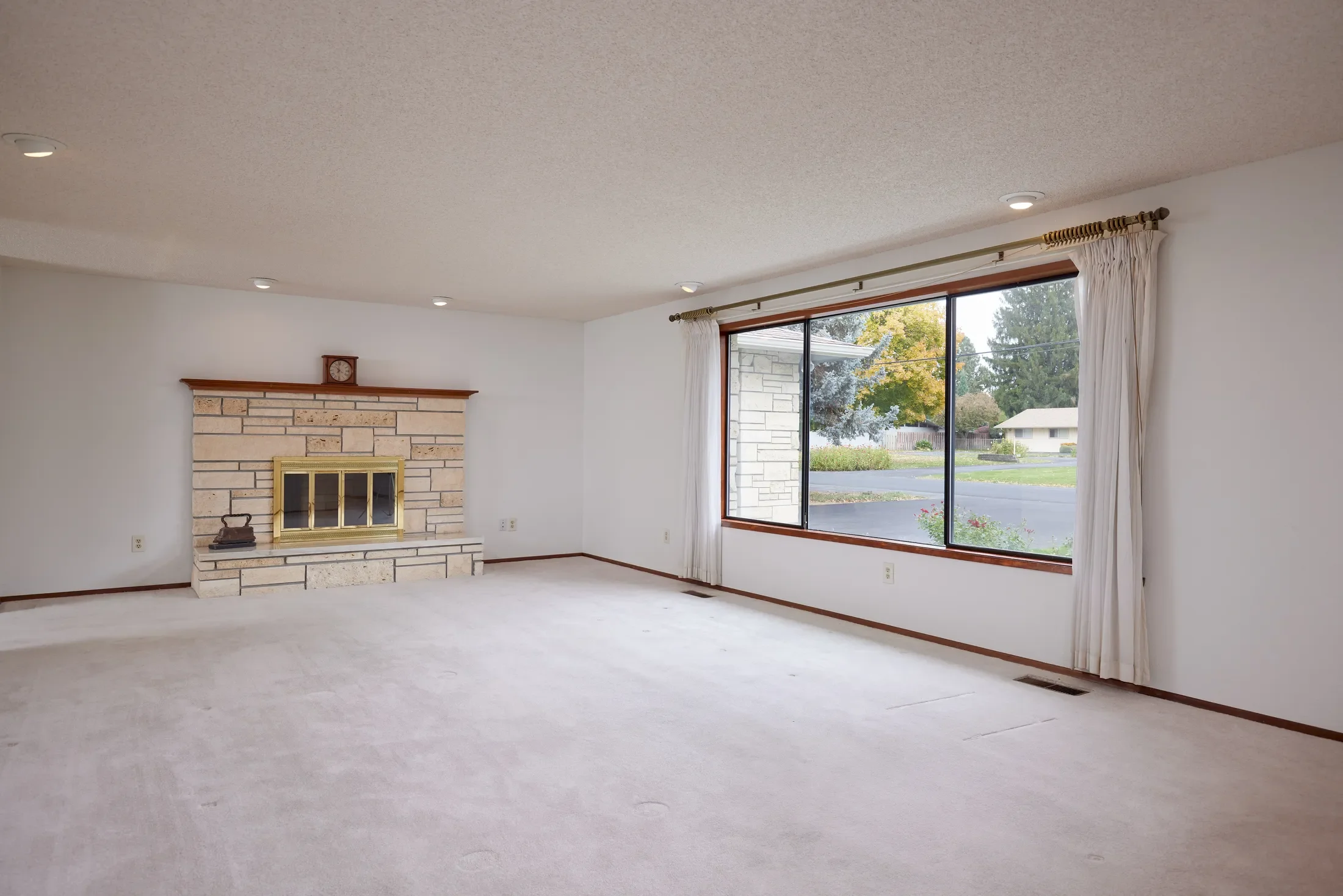 Gallery photo 12