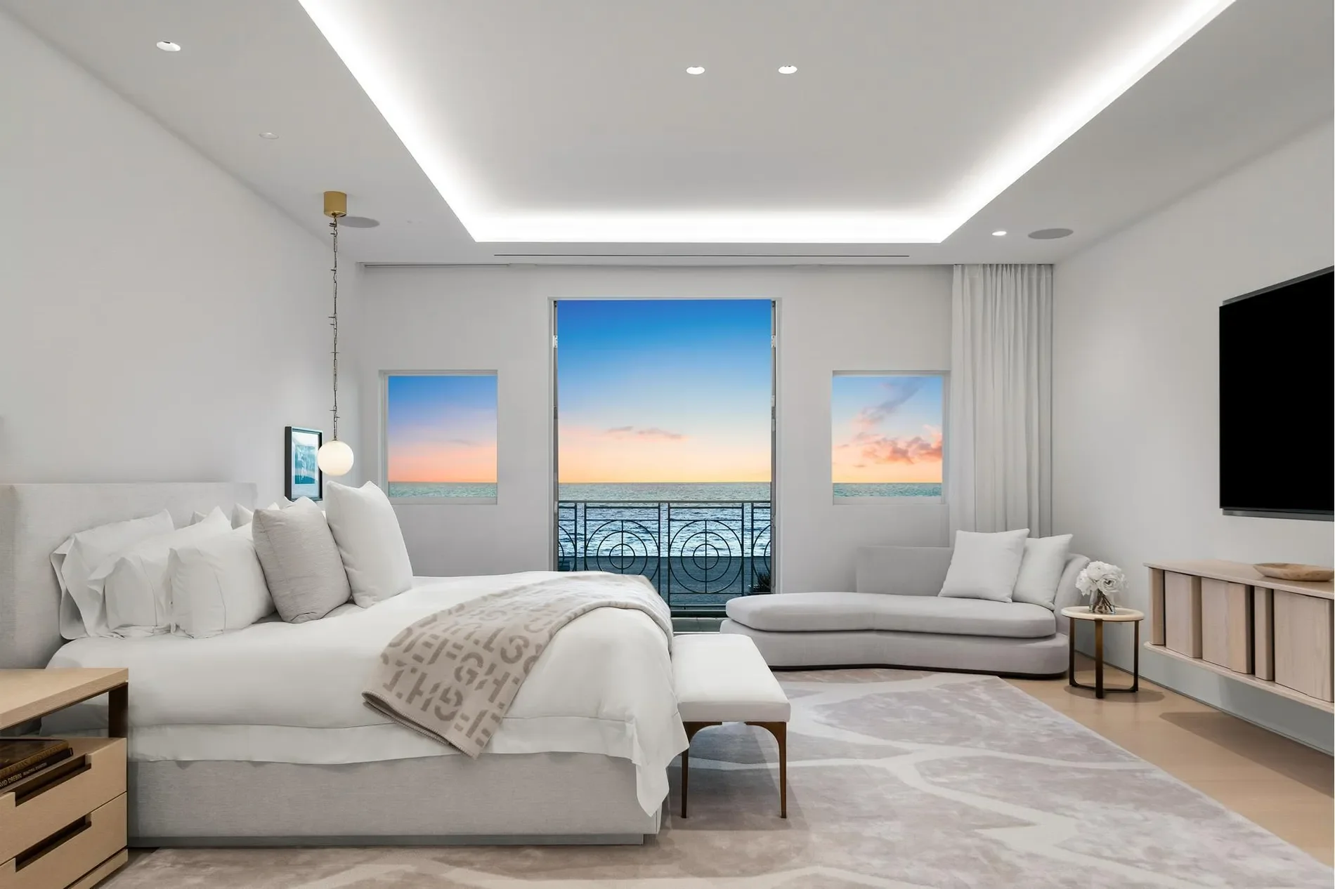 5959 Collins Ave, Miami Beach, Florida, United States. - Photo 24