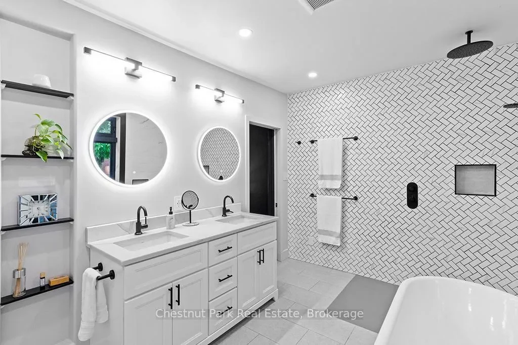 689 4th Avenue E, Owen Sound, Ontario, Canada. - Photo 22