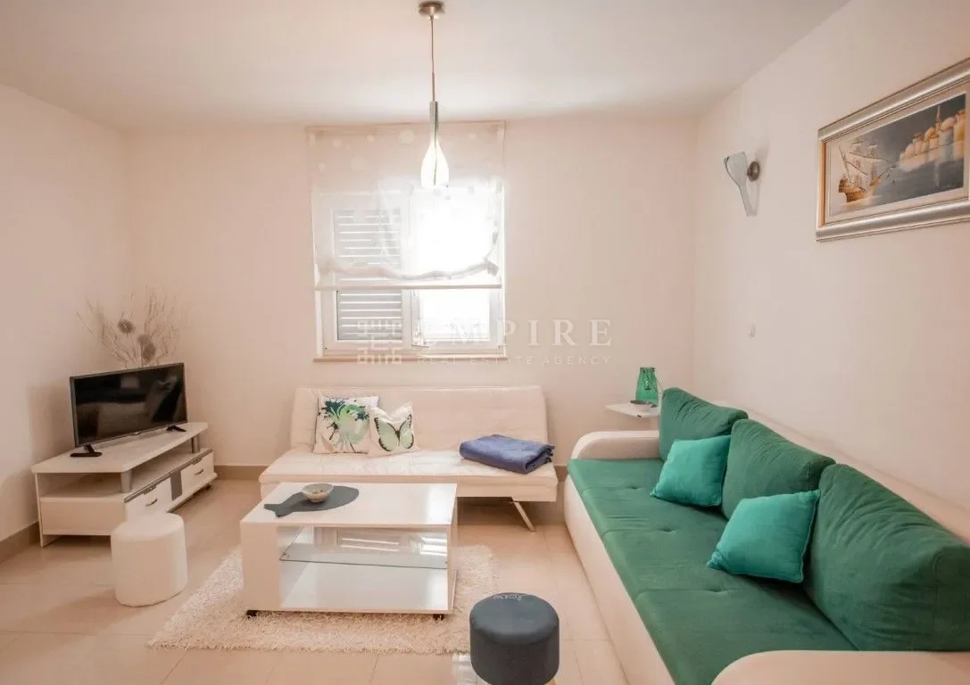 Gallery photo 4