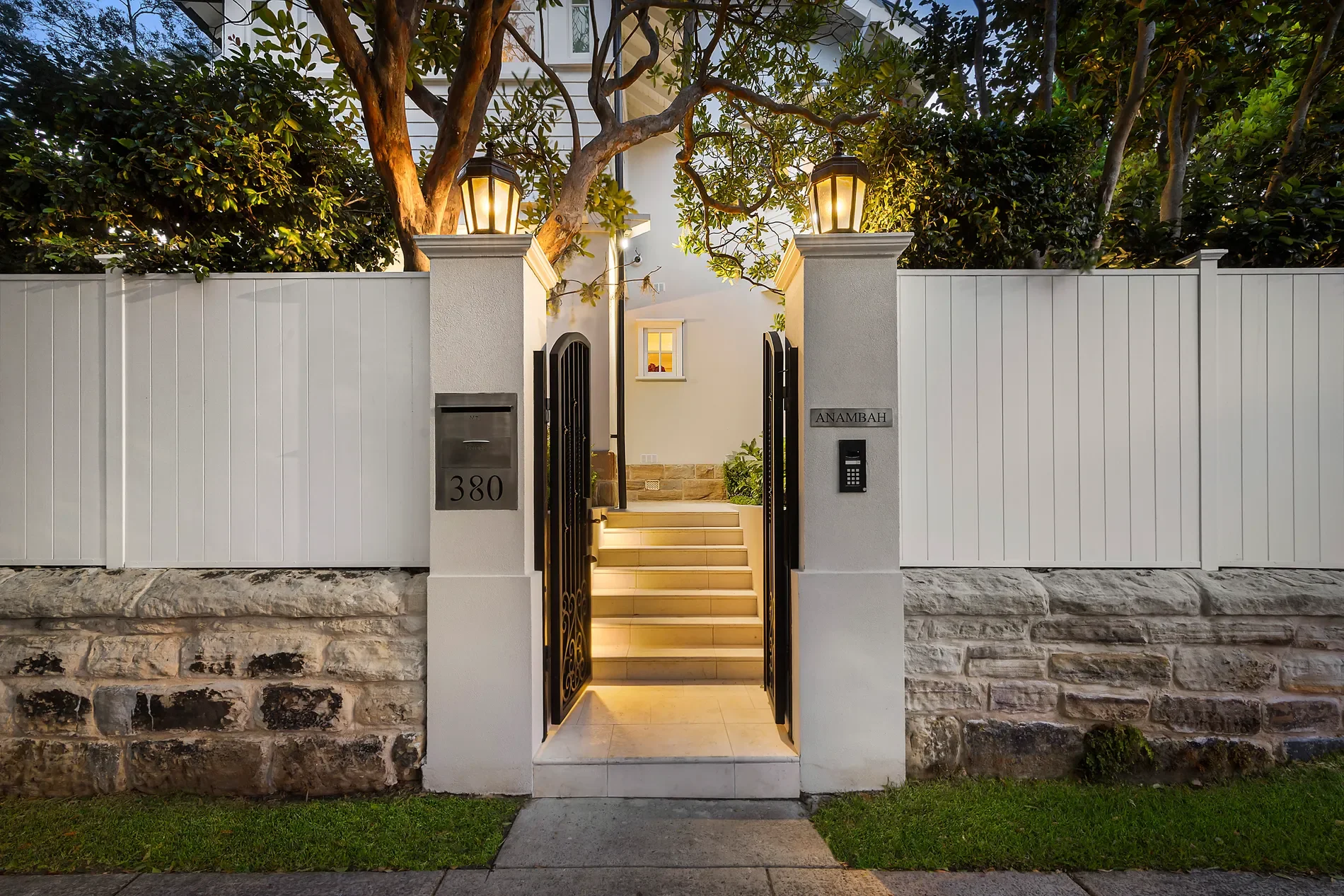 380 Edgecliff Road, Sydney, NSW, Sydney, New South Wales, Australia. - Photo 9