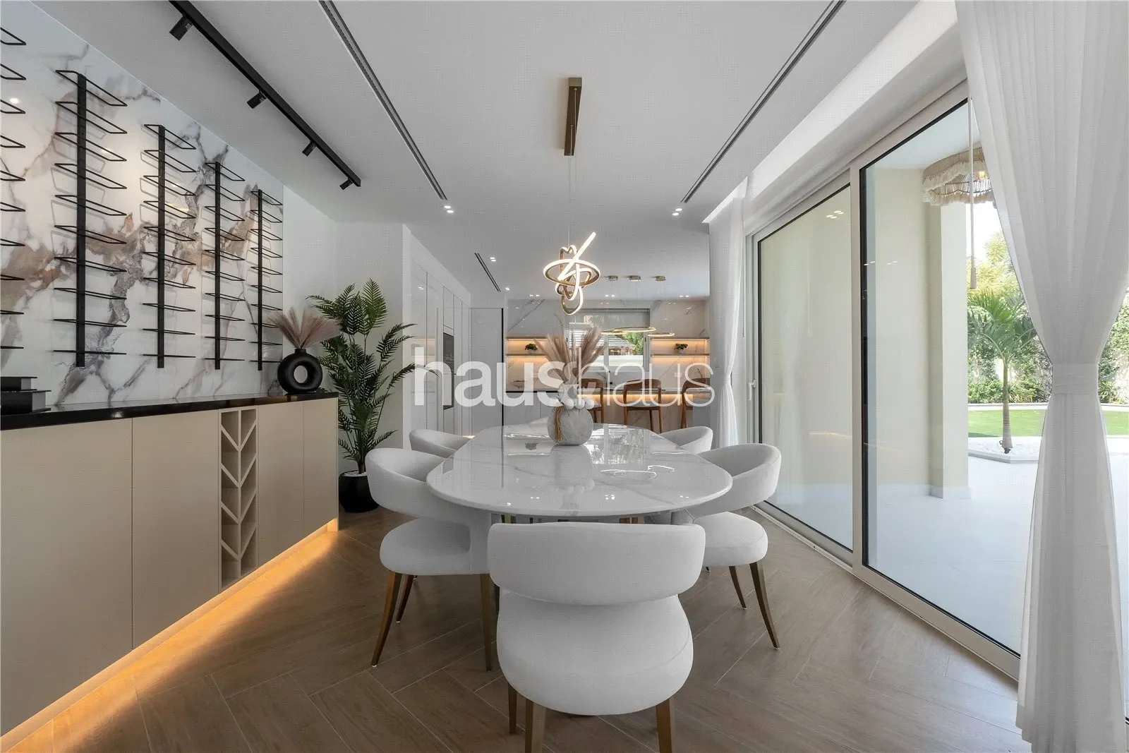 Gallery photo 10