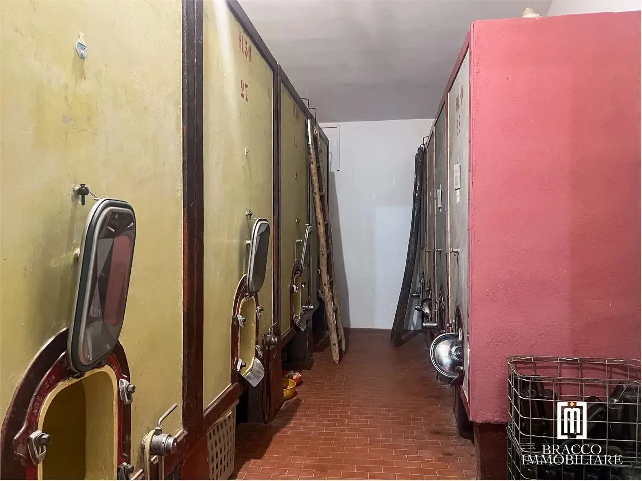 Via Roma, Cerreto Guidi, Tuscany, Italy. - Photo 39