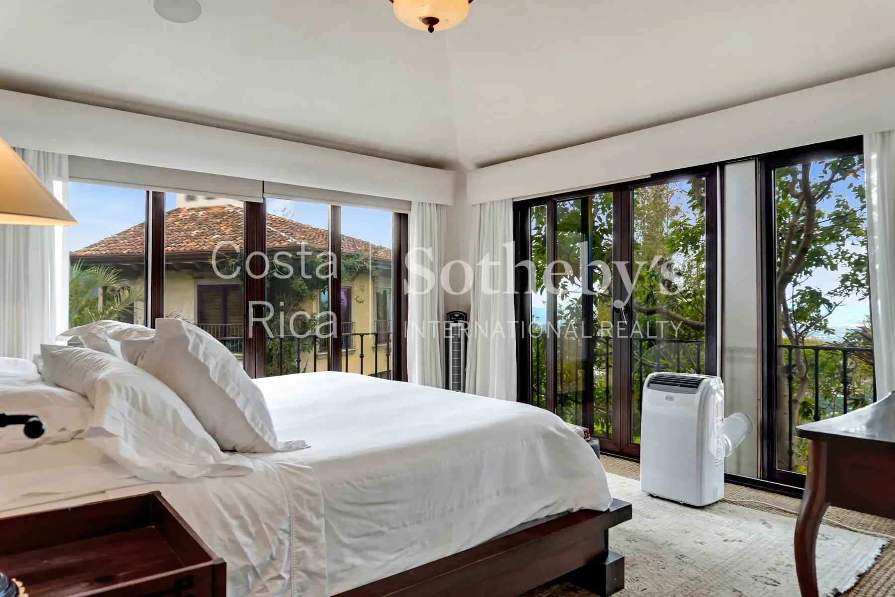 Gallery photo 7