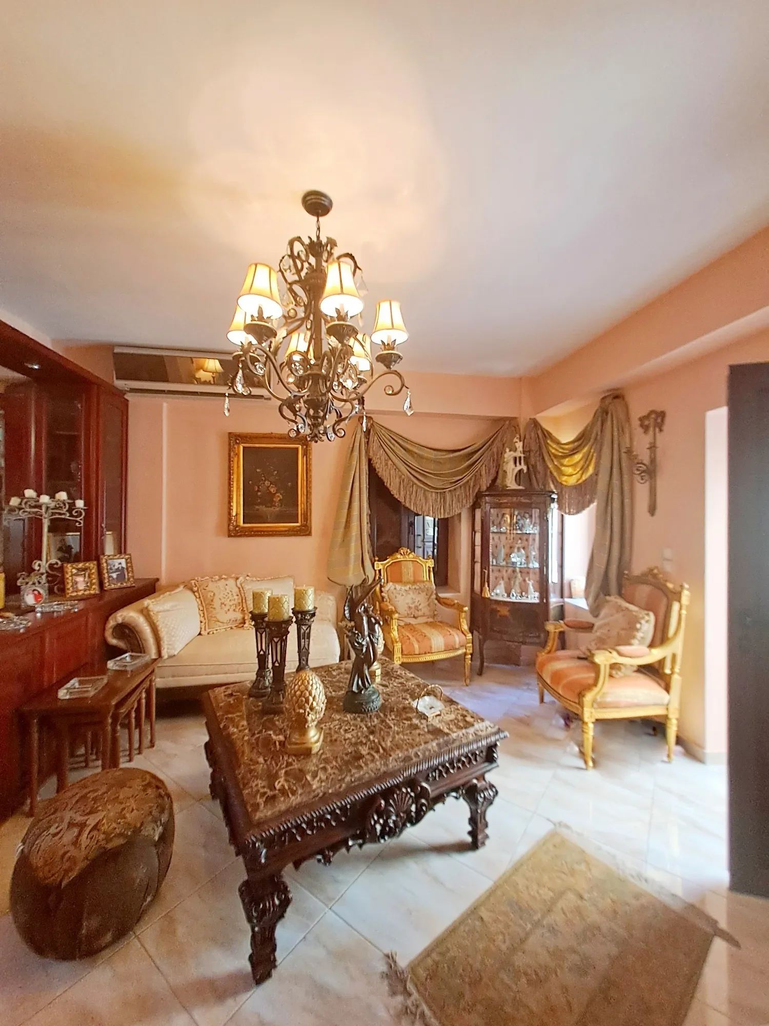 Gallery photo 7