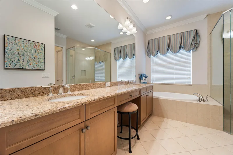 12440 Wisteria Drive, Naples, FL 34120, Naples, Florida, United States. - Photo 23