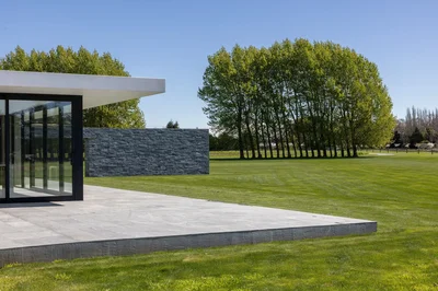 Thumbnail 24