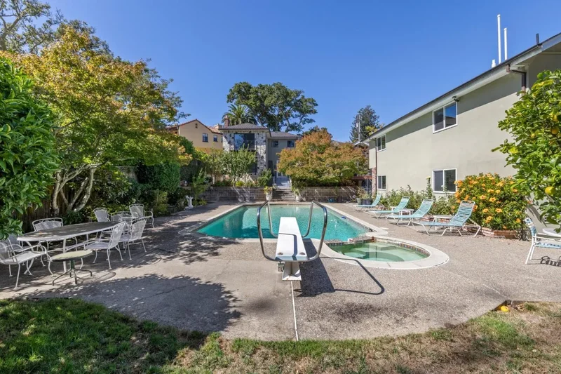 2301 Easton Drive, Burlingame, California, United States. - Photo 51