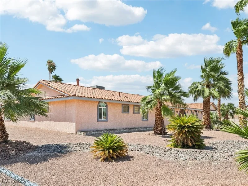 5309 N Chieftain Street, Las Vegas, Nevada, United States. - Photo 48