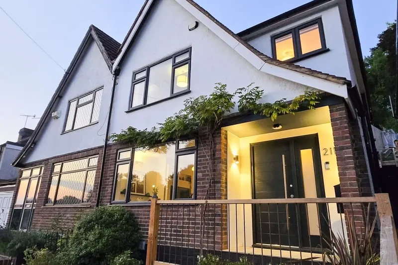 Hillbury Road, Warlingham, England, United Kingdom. - Photo 11