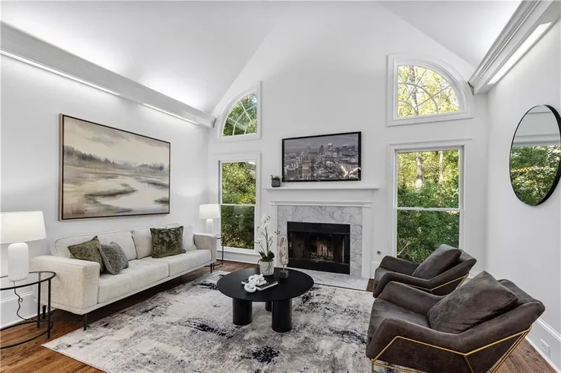 200 Morgan Farm Drive, Atlanta, GA 30342, Atlanta, Georgia, United States. - Photo 26