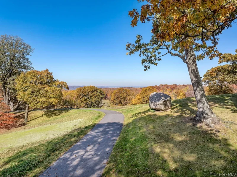 48 Raafenberg Road, Sleepy Hollow, New York, United States. - Photo 36