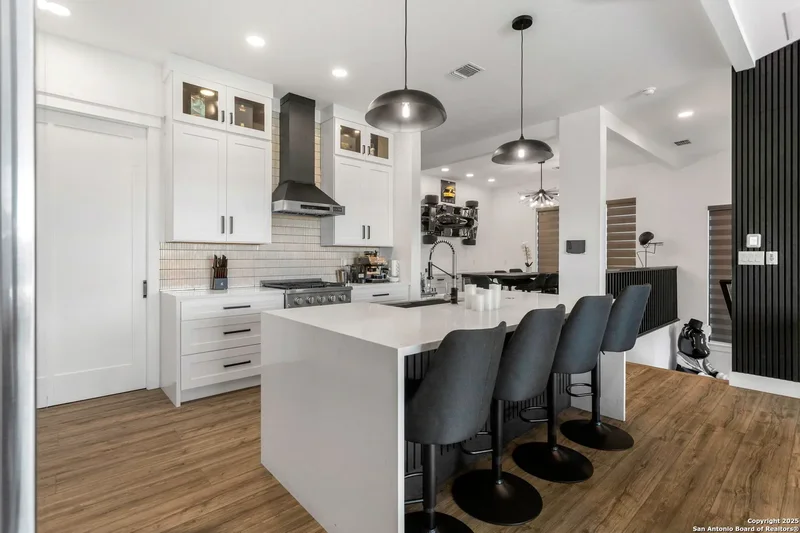 7218 Terra Falls Unit 102, San Antonio, TX 78256, San Antonio, Texas, United States. - Photo 13