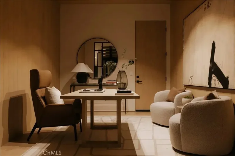 4543 Densmore Avenue, Los Angeles, California, United States. - Photo 20
