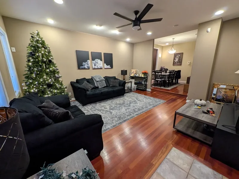 3610 S Seeley Avenue, Chicago, Illinois, United States. - Photo 3
