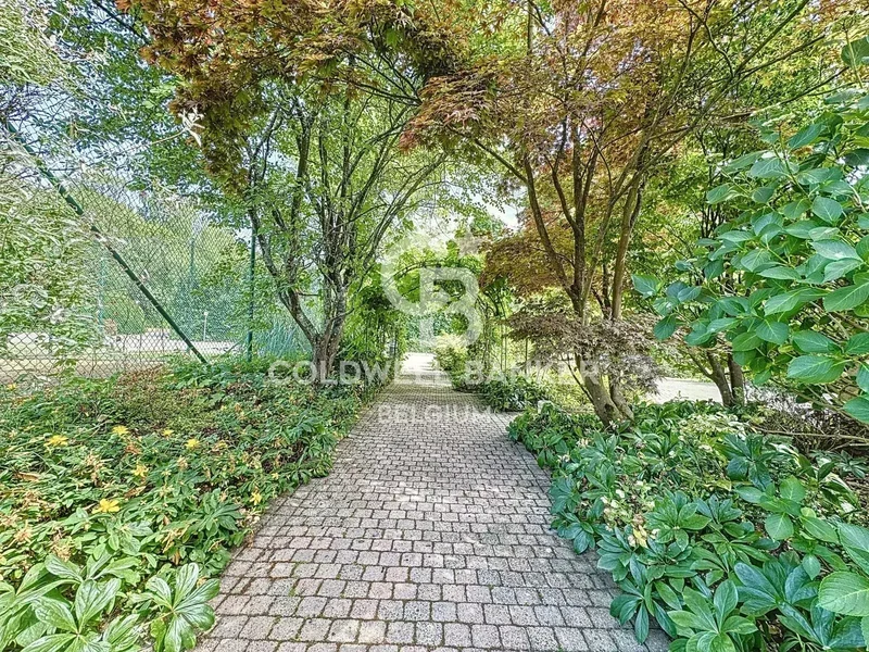 AVENUE DE L'ECUYER 22, Sint-Genesius-Rode, Flanders, Belgium. - Photo 22